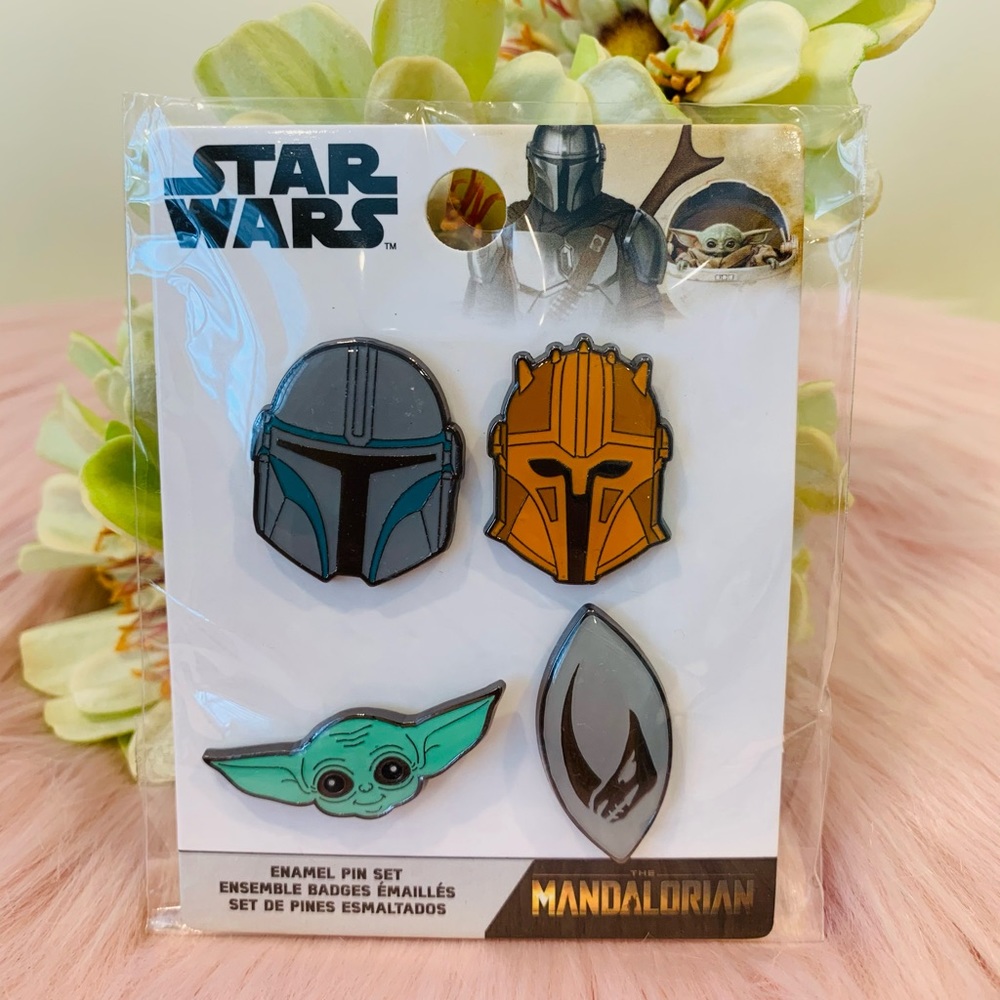 Funko The Mandalorian 4 Pack Pin Set